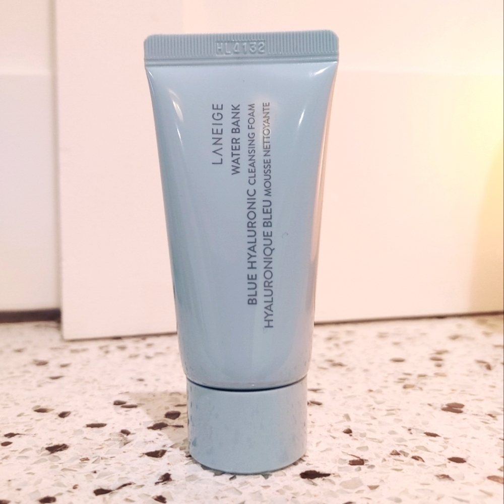 $10 or 5/$25 LANEIGE Water Bank Blue Hyaluronic Cleansing Foam 30 ml sea…